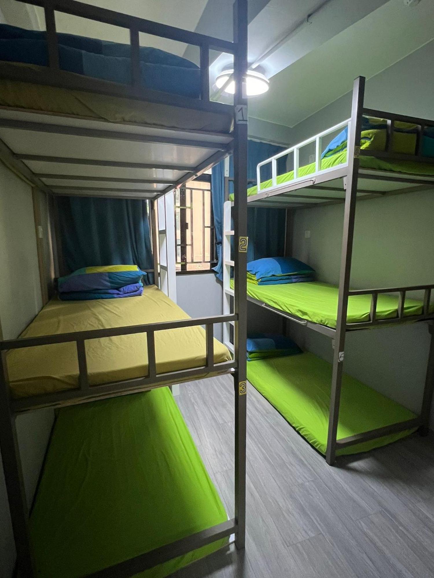Check Inn Hk Hong Kong Phòng bức ảnh