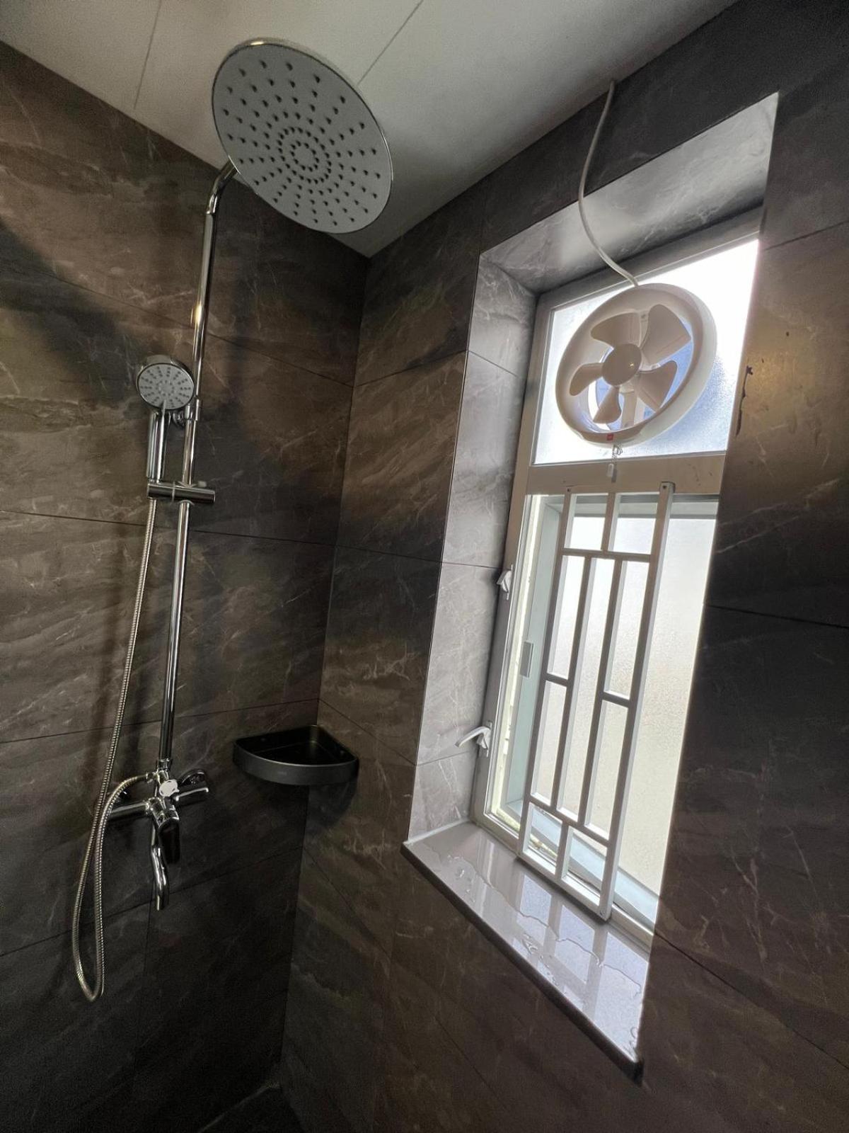 Check Inn Hk Hong Kong Phòng bức ảnh
