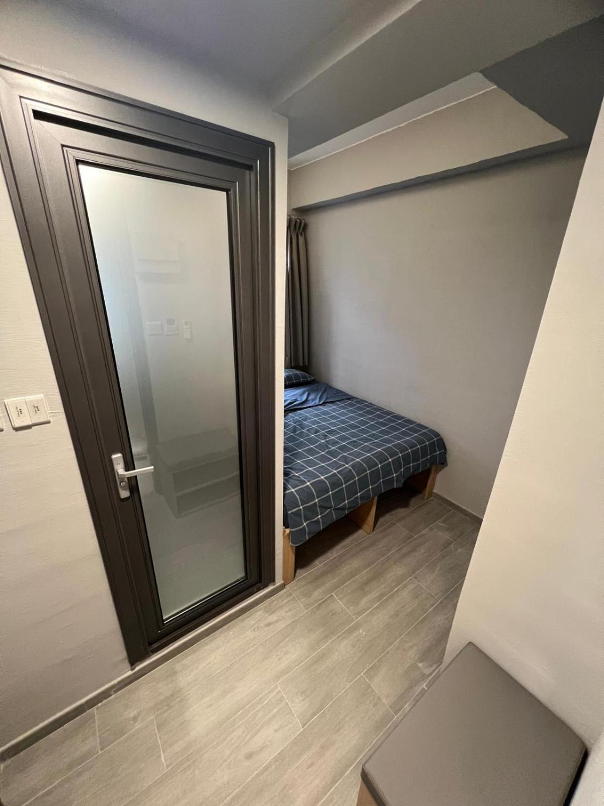 Check Inn Hk Hong Kong Phòng bức ảnh