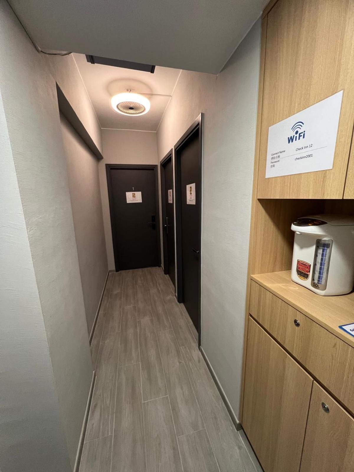 Check Inn Hk Hong Kong Phòng bức ảnh